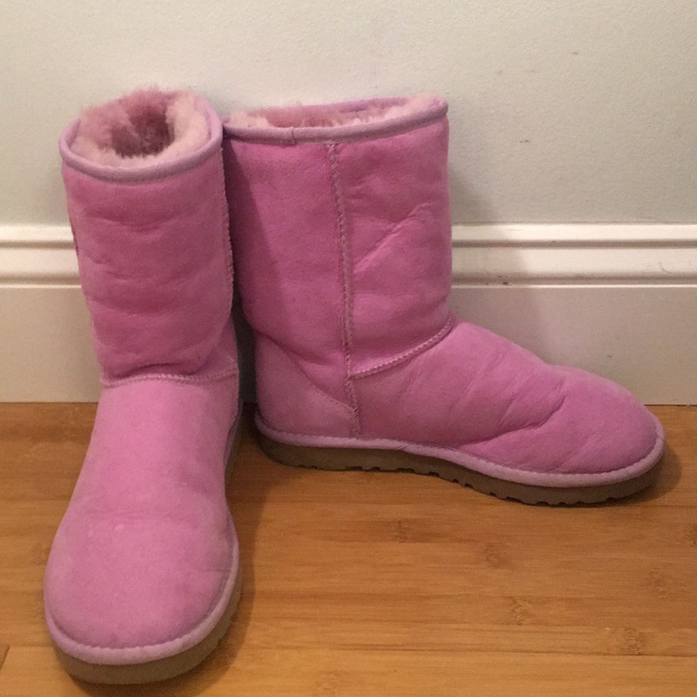 Pink hardly worn ugg boots